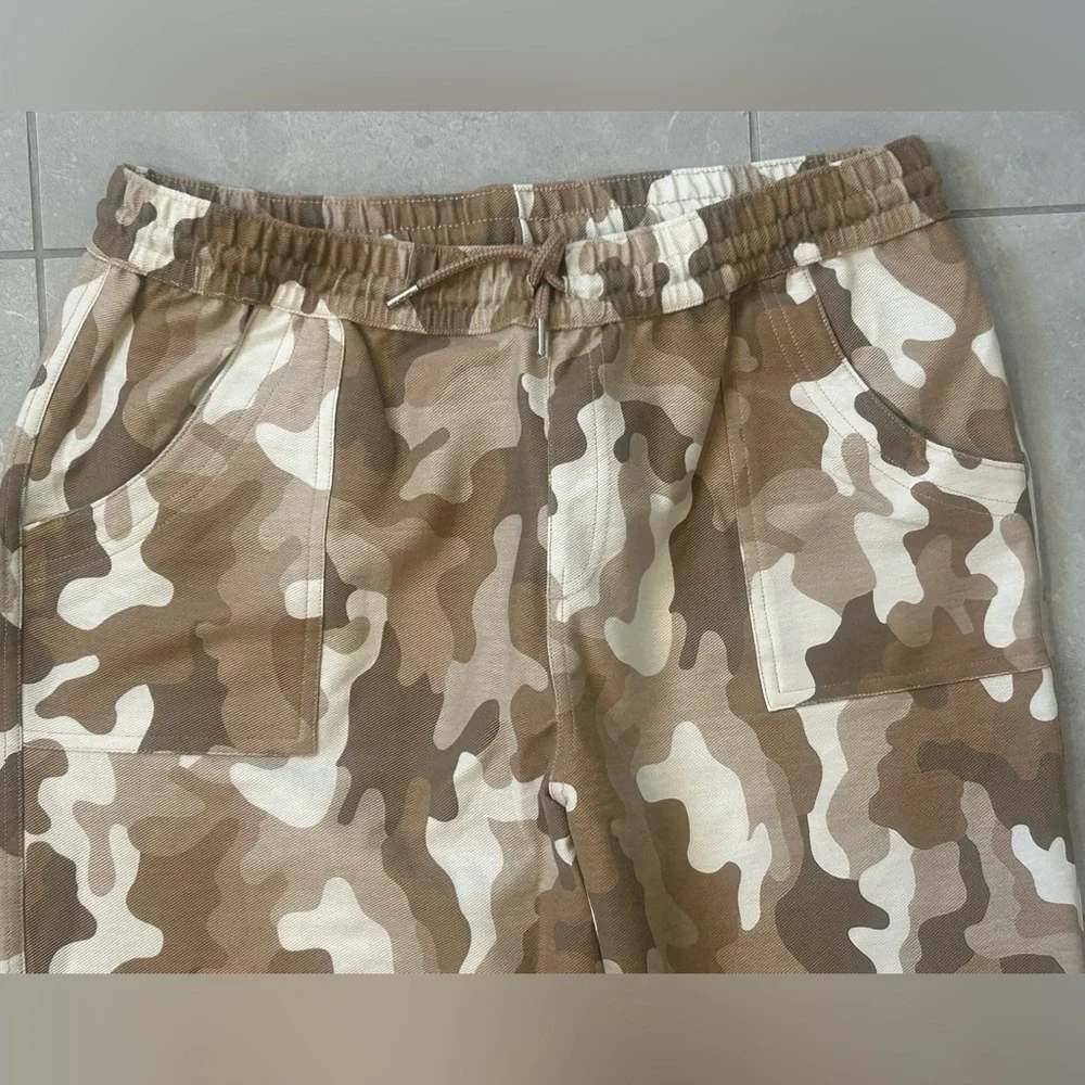 NWOT Lands End Pants Boys XL Clay Bisque Camouflage Drawstring Joggers